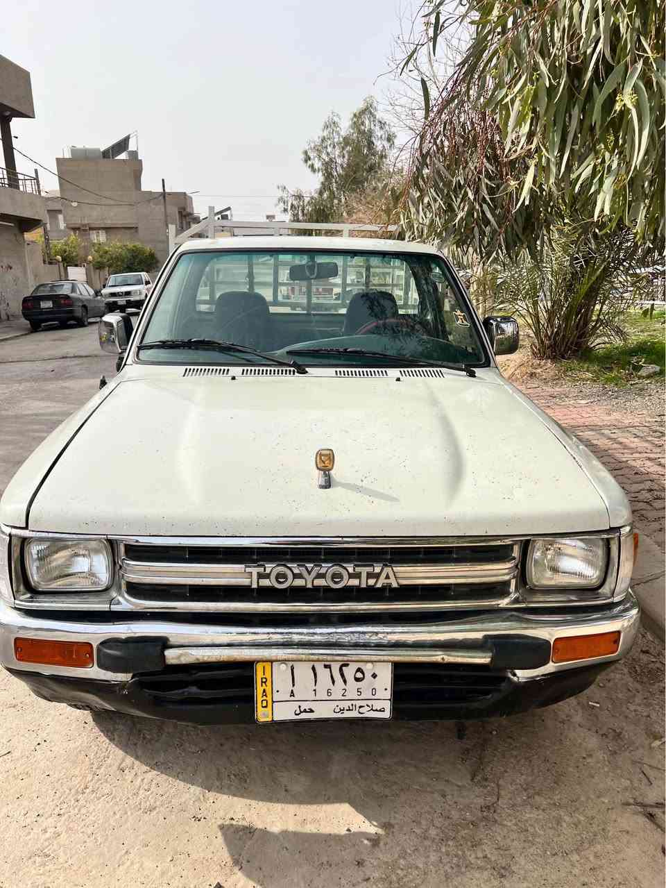 تیوتا ٨٩ مشروع وطني سنوية جديد بسمي 
شرط تحويل او وكاله 
كيرو محرك بشرط اماراتي جديد 
بدون صبغ ولا ضربه مكان سياره كركوك رحيم اوا 
سعر 53 بيهه مجال***********
***********
***********
*********** كركوك, العراق
