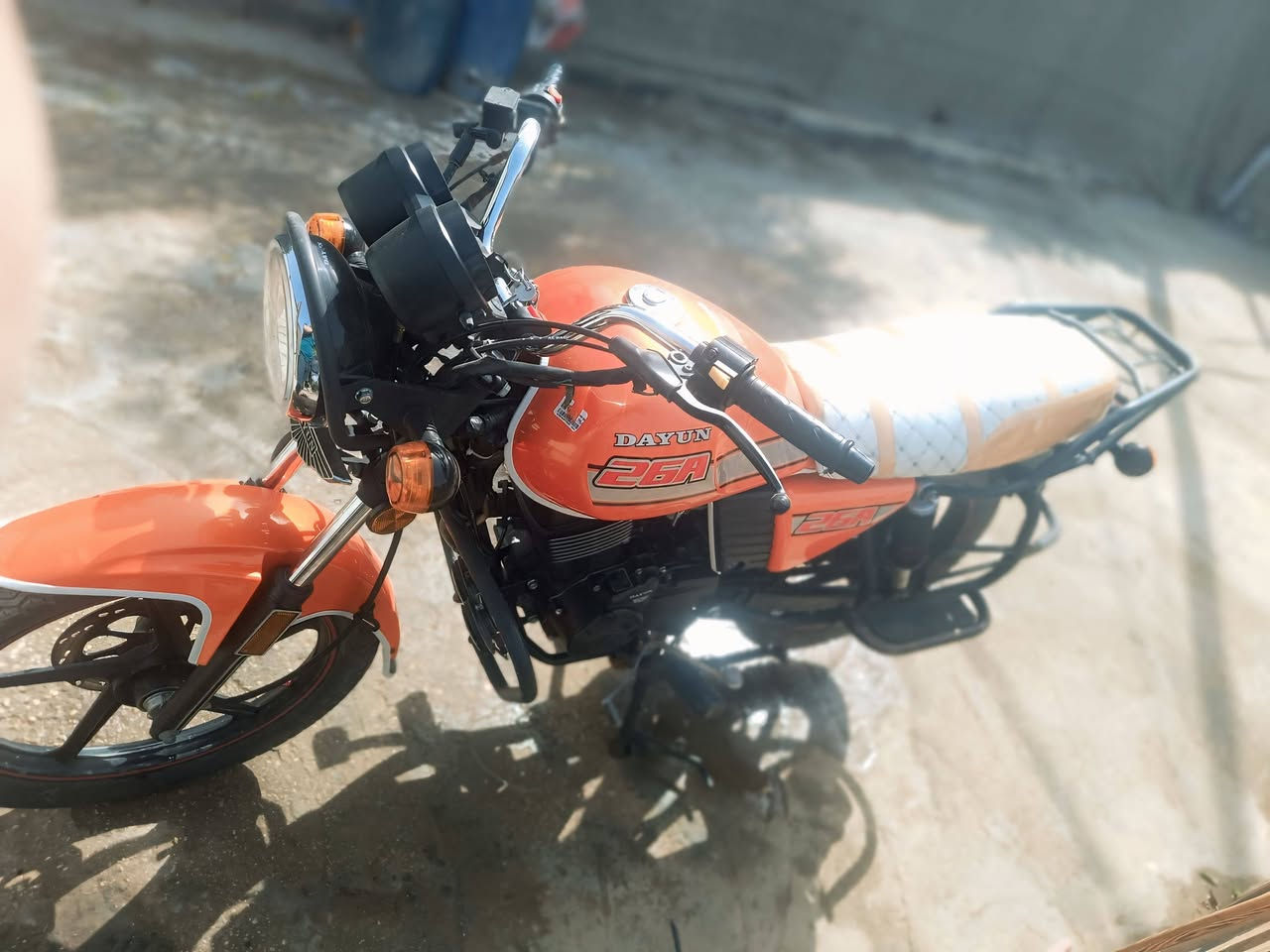 السلام عليكم  دايوان للبيع  اوراق اصولي 
الاستفسار ***********
