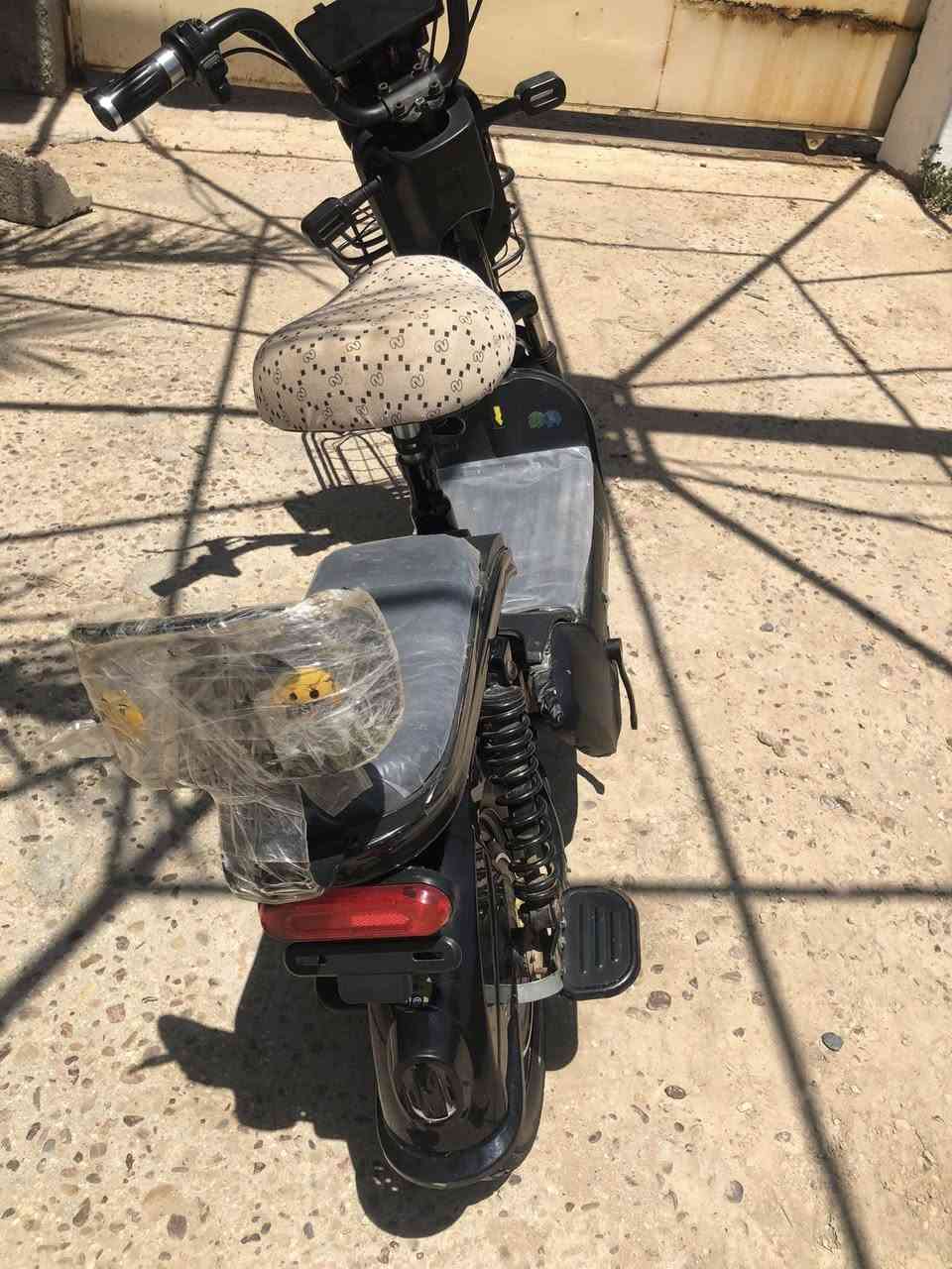 السلام عليكم دراجه شحن حجم 14 نوع Happy اربع بطاريات 48volt 12ah ملف حجم 500 واط دبلات اماميه وخلفيه شغالات تايرات جدد لايت امامي دبل شاشه بلوتوث اشاير يمين يسار هورن شغال بريك امامي خلفي شغال الدراجه جاهزه السعر 240 وبيها مجال بسيط مكاني اللطيفيه


**إذا كنت صاحب هذا الإعلان وتريد حذفه لأي سبب، رجاءا أرسل رسالة إلى الدعم الفني**