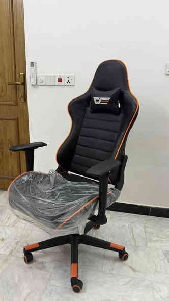 للبيع ستعمالهن سبوعين فقط نضافتهن 100/100 اتصال ***********
