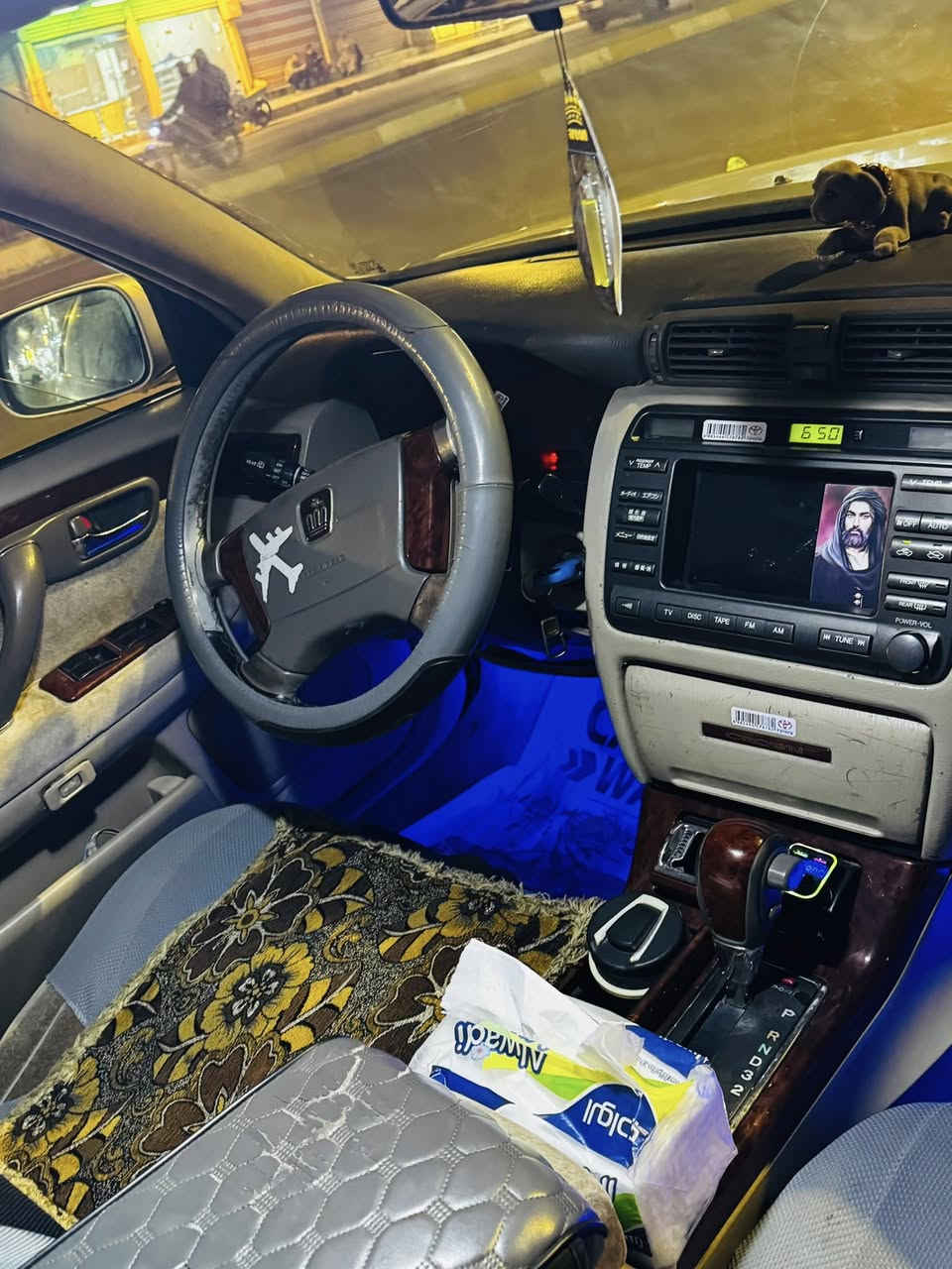 ملكه ادوات كصتين دكمتين كشنات كهرباء اكرستال اصل تخم تاير جديد صدرها جديد داخلها عسلي جديد بشكل مكينه كير جدد ديفور 2500 سعرها 31 وبيها مجال للطيبين 
مكان السياره صلاح الدين /الدجيل 

اخوان اني مكلف بلنشر هذا رقم صاحبها اتصل عليه وميقصر

‭0782 109 2237‬ واتساب واتصال
