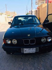 بي ام 525 • ١٩٩٠ • رقم نجف