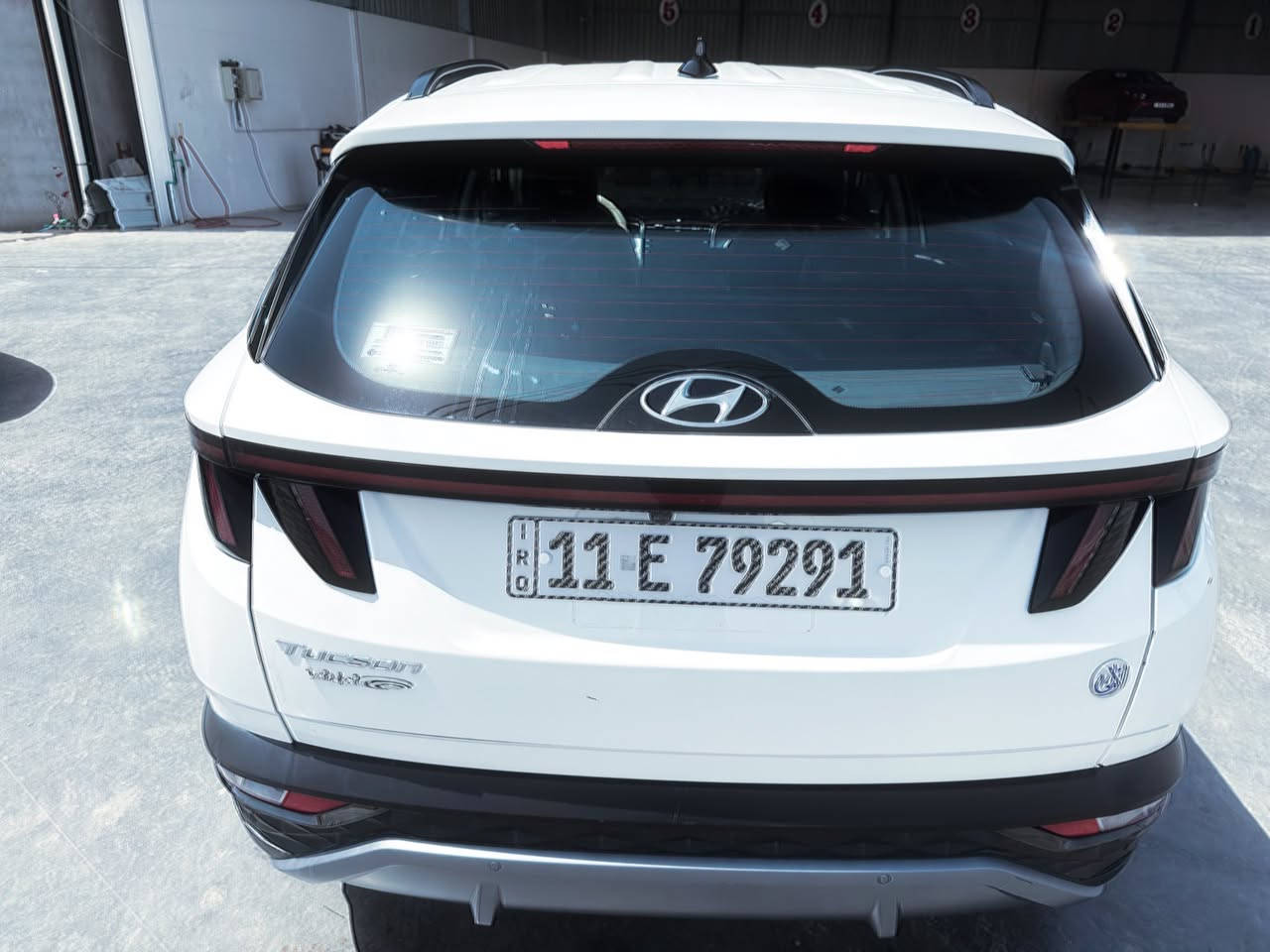 توسان خليجي٢٠٢٢ للبيع
ماشية ١٢٤ بيها صبغ قليل بالجاملغ الخلفي ورة السايق وبيها حالوب قليل بالسونار يبين . سعر ١٨٥ ورقة للاستفسار ***********
