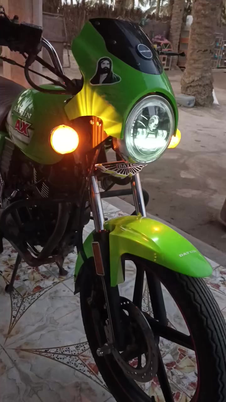 سلام عليكم دايون مديل ٢٢ رقم وسنويه تحول ثاني يوم دراجه باسمي محرك ٢٠٠ كتابه حمره دراجه احله من تصوير نضيفه وعله أيدي مكفوله من كل شيء شراي يدلل سعر مليونين 2,000,000 وبيهه مجال يدلل شراي مكان بابل الحمزة الغربي خابر وتدلل *********** أو خاص متواجد
