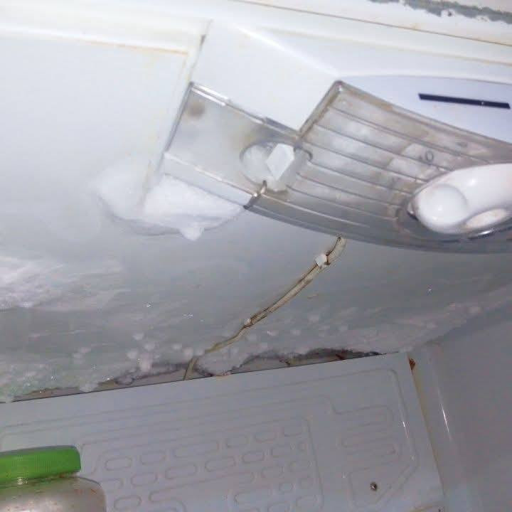 ثلاجه نوع كونكورد الحجم العملاق أكبر حجم تجميدهه فول مكانهه نجف حي الرحمه رقم الموبايل ***********
