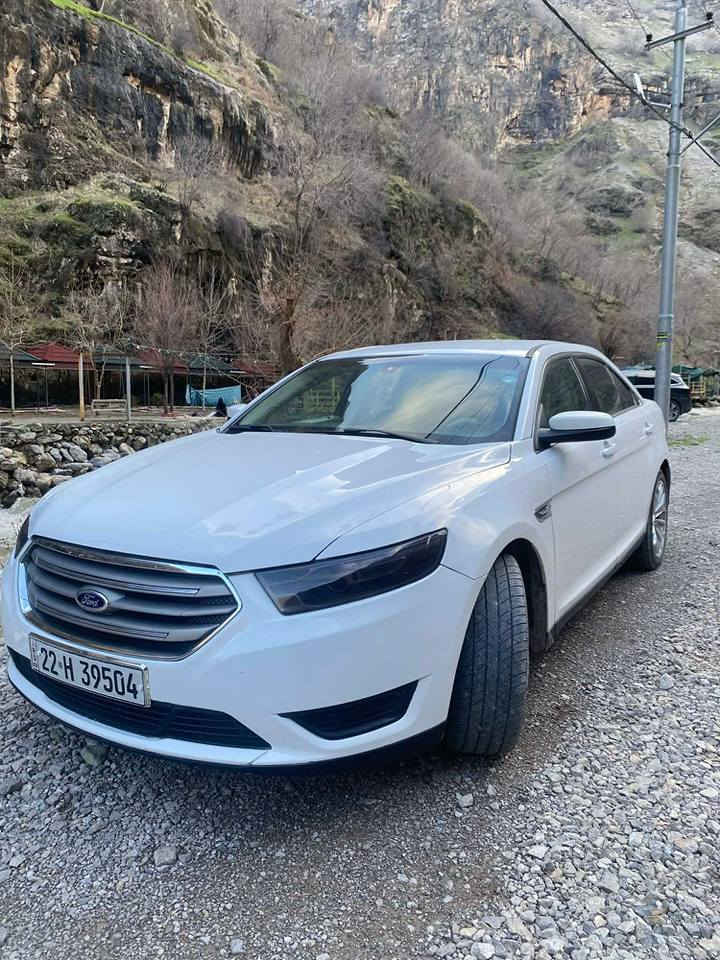 فۆرد تۆرێس مۆدێل 2013 مواسەفات  حاسە شاشە کوشن کارەبا کوشن جلد جام کارەبا کامێرە ناو زەرد زۆر  شتی تر 2چاملغی پشتەوەی بۆیاخە بێ ناو گرتن وە دەگایەکی بیلادی گۆڕاوە گێر و مەکینە بەشەرەت سەیارەکە مەسرەفی نیە بۆ زانیاری زیاتر  *********** أربيل, العراق
