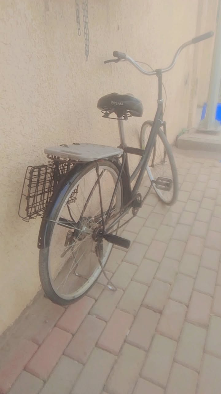 السلام عليكم باسكل للبيع مكاني كربلاء شهداء الملحق حجم 26 السعر 45 ***********
