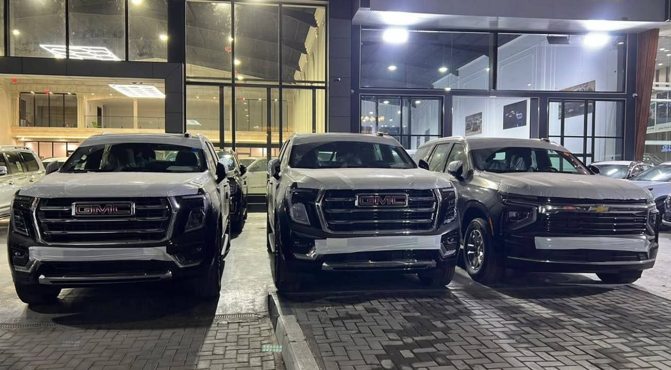 السلام عليكم
وصول وجبه الاولى من يوكن الفيشن 2026 
تاهو LSمديل 2026 
تاهو بريمير 2026 
دنلي 2026 ضمان المنصور مع كارت ضمان 
البصره ساحه سعد معرض الخليج 
للاتصال ***********
