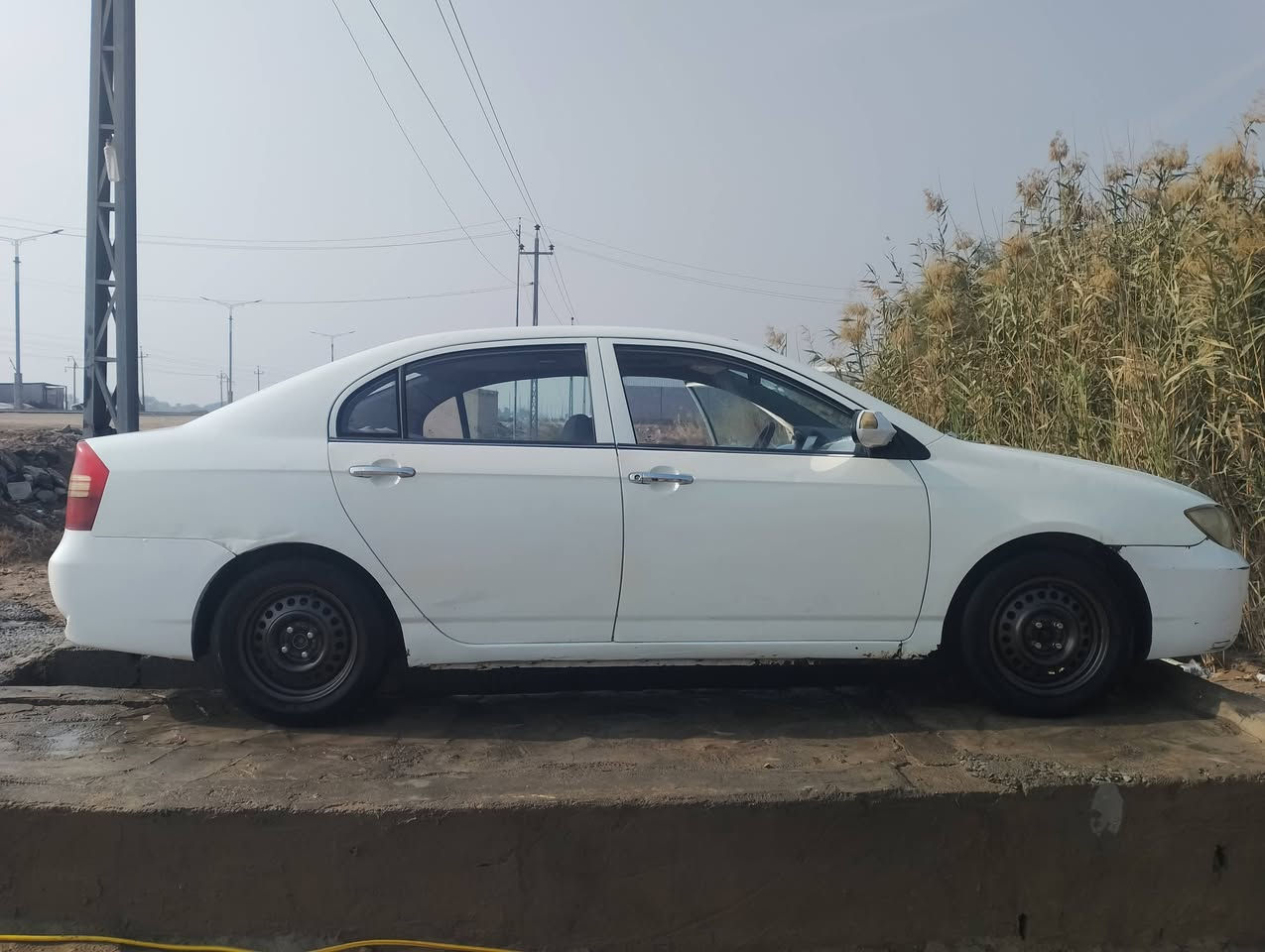 ليفان 620 موديل 2013  حلوه ونضيفة كير ومحرك بلاد وتبريد جاهز
رقمها ذي قار سنويه ماساقطة  اشاير بلمرايه وفتحه سنتر لوك ريموند السعر 44 وبيها مجال مكاني ناصرية مركز


**إذا كنت صاحب هذا الإعلان وتريد حذفه لأي سبب، رجاءا أرسل رسالة إلى الدعم الفني**