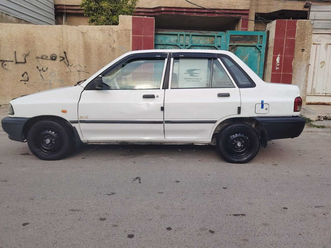 السلام عليكم سايبا 2009 خصوصي رقم بغداد سنويه ل29 هزه بعدها مصاقطه بسمي كير مكينه كفاله شواصي على وضع الشركه لايت زينون اشاير زينون كهربائيات كلها شغاله اناره داخليه دوشمه جلد غرفه نضيفه المكان بغداد حي الجهاد السعر 31 وبيها مجال للاستفسار ***********#
