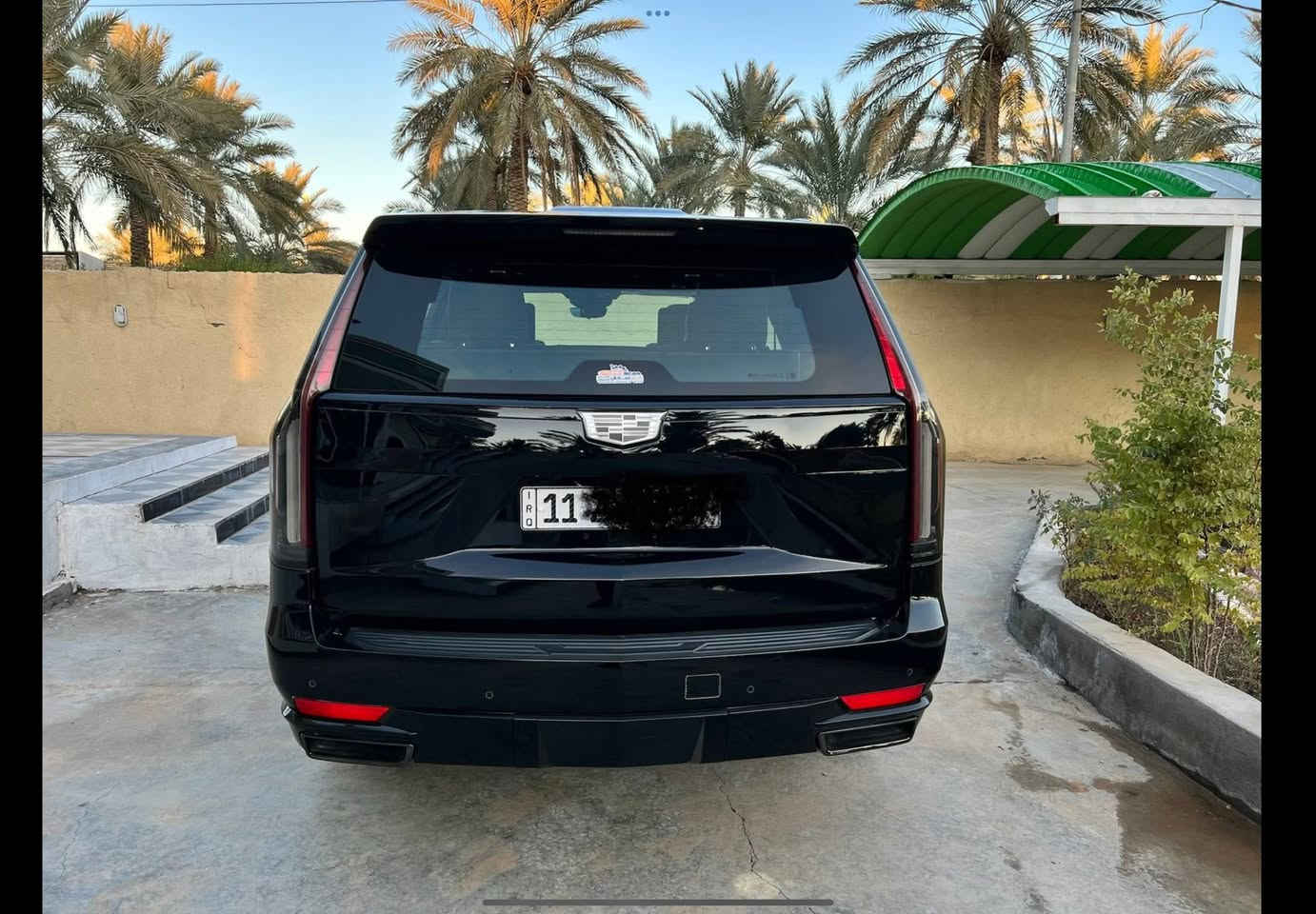 كاديلاك اسكاليد اسبيرسو موديل 2022 خليجي وكالة المنصور
كفالة عامة من تبديل من صبغ وتبديل وبارد وشخط ورصعه 
عداد المسافة :40 الف كيلو

المواصفات :
مساج
٣٦سماعه
ابواب شفط 
نقطة عمياء 
مري اوتو دم 
صندوق شفط 
جكات 
نظام دفع رابع و خلفي 
شاشه كبيرة 
كامرة 4k
دمام صندوق
تشغيل عن بعد 
كاميرات 6
فورويل
كشن رجاج ‎ 
دوسات كهرباء
داتا شو 
بانوراما 
داخل جوزي المرغوب 
جنطة ذكية جلاق 
رادار جانبي و امامي 
رادار تحديد مسار 
مسنات خلفية تدفئة 
كشن Vib منفصل 
مري شفط 
اشاير بلمري 
ويل 22
ذاكر ميموري خزن 
مسنات جلد 
إنارة محيطية 
لدات 
اشاير ترحيب 
حزام ذكي 
كاميرا وسطية 
هاند بريك دكمة 
نظام سحب القطر 
مايك بجميع المقاعد 
نظام تجاوب مع السائق 
حاملات اكواب 
ثلاجة وسطية
السيارة معروضه 725$وبيها مجال بسيط الشراي يتصل وعيوني اله
***********
