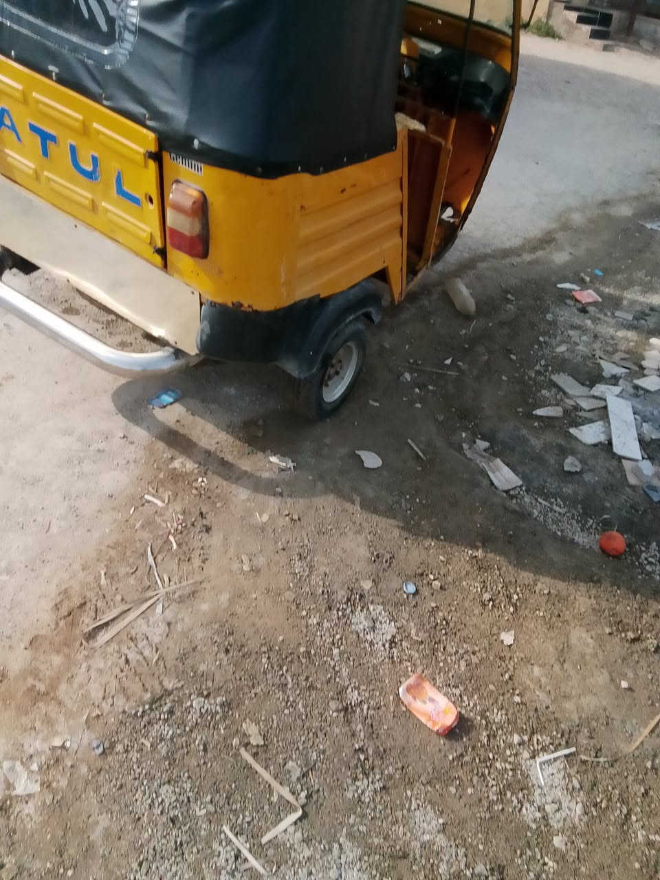 السلام عليكم ورحمه الله وبركاته 
تكتك لبيع وراق صلية كفالة ترقيم 
مديل 18 ول مكينة كفالة كبل شارع 
تكتك خير من الله خاص مفتوح 
ورقمي ***********
