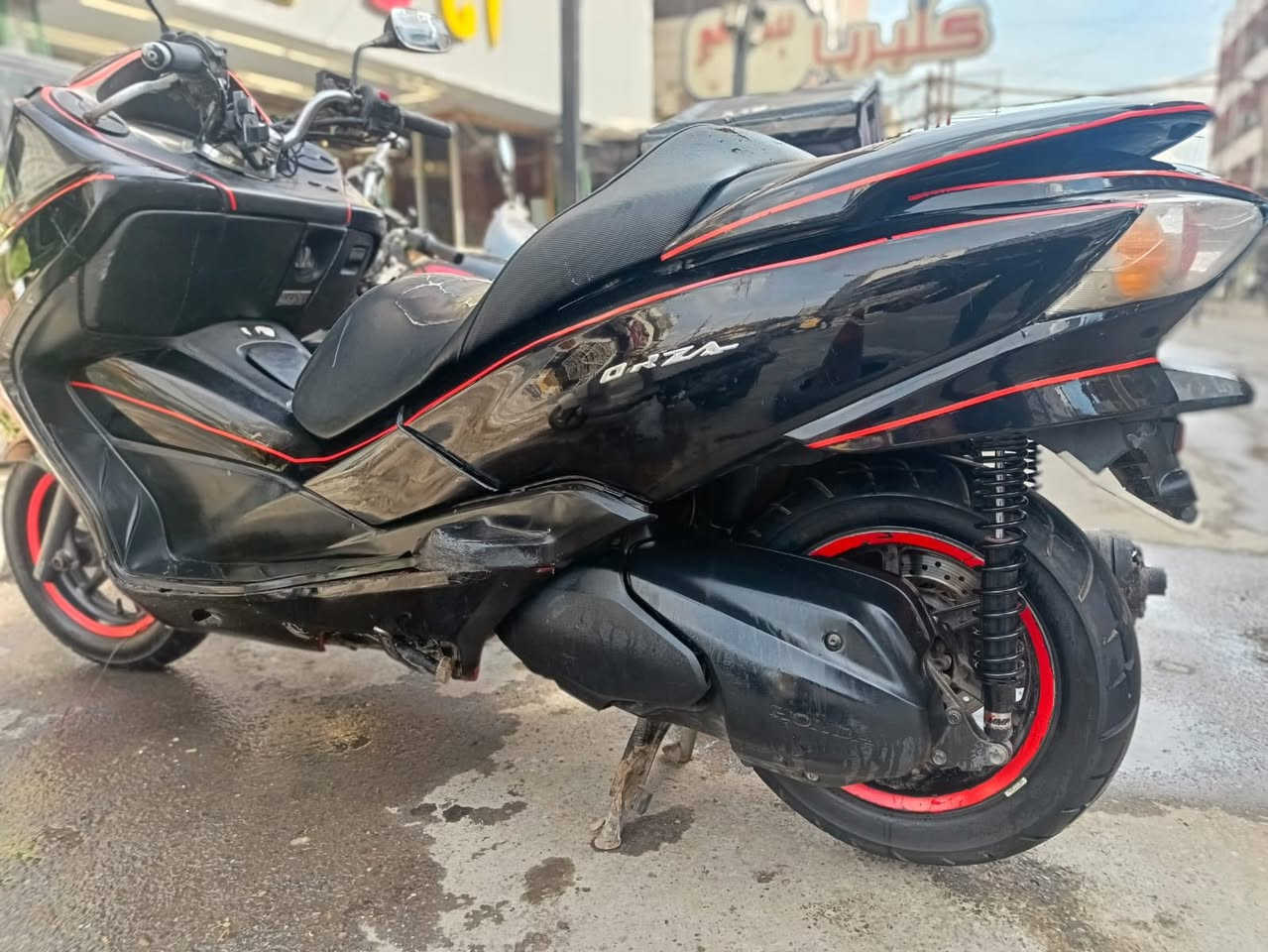 صفر عشره للبيع بصمه كير شايله إذا تريده موجود دراجه حلوه نكره سلف كلشي شغال بيها سبب البيع اشتريت سياره وما محتاجها بعد سعر مناسب الشراي يجي يشوفها ويدلل ما أرجعه للاستفسار أكثر خاص او راسلني واتساب 
***********
