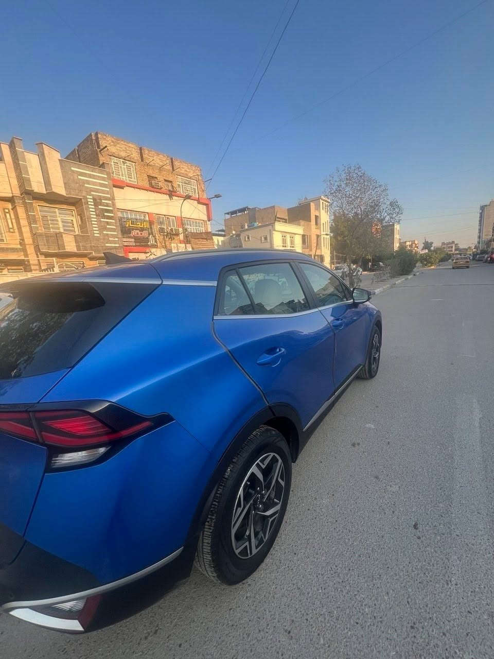 سيارة سبورتج موديل 2023 خليجيةالمواصفات العادية على ايدي مشتريه زيرو استعمال شخصي لون ازرق بحري سيارة نظيفة الشراء على الفحص في اي مكان فقط بارد وتكحيل و رصعات معالج بي دي ار ماشيه 36كم 
الموقع بغداد القاهرة
الرقم ***********
