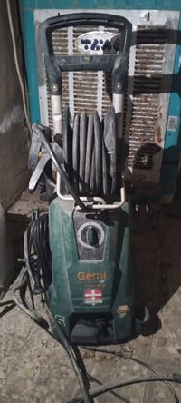 فاره غسل سياره الكبيره 75 فاره غسل سياره الصغيره 50  مامتواجد على النت...