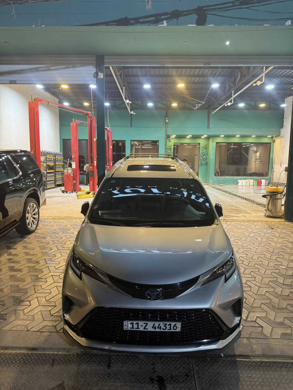 ياالله 

السلام عليكم تيوتا سينا 2023  xse شبيه بلاتينيوم  هايبرد وارد امريكي

                  حجم المكينه :2500  هايبرد

        المسافه المقطوعه :   30 الف 

الضرر   : باب سلايت مبدل ومصبوغ 
              ودور  مال جاملغ 
          

                           الايرباك : برده فقط

موصفاتها

1.فتحه 

1. شاشه 

2. فتحه 

4.كشنات جلد 

5.بصمه 

1. بصمة ابواب

7.كشنات كهرباء 

1. هيترات بالكشنات

2. بيبان كهرباء 

3. رادارات 360

4. كشافات

5. لايتات لد 

6. بكلايت لد 

7. ثلاث قطع تبريد

8. هند بريك بصمه

16.كشنات خلفيه vip

17.شاشه وسطيه

18.حساسات خلفي امامي

19.شحن وايرليس

1. تبريد بالكشنات

21.كامره خلفيه

22.اشاير بالمري

23.مري الجانبيه تصير تعتيم 

1. مري شفط

فول مواصفات 1/1 جاهزه مرقم بغداد 
( بسمي ) 👍🏻

تفاصيل اكثر هذا رقمي *********** تحياتي 

مكاني  النجف الاشرف
