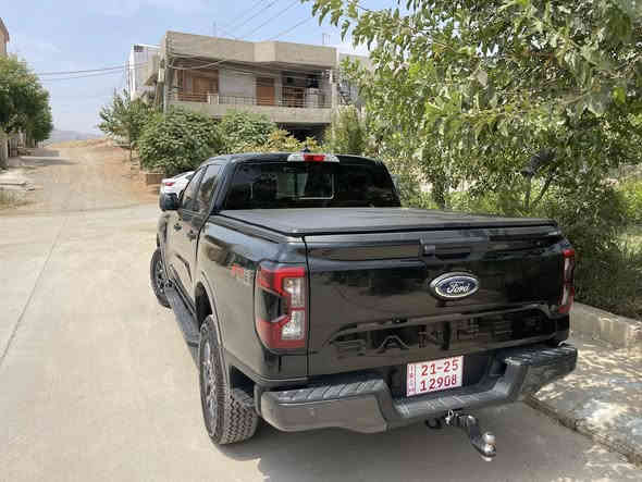 فۆڕت ڕانجەر 2024 XLT  ڕەشی بێ بۆیاغ 
تەنها چوار پەنجە کارتی چەمەلەغی سەکنی هەیە
وێنەی لێدراوەکەیم داناوە و ژمارە کاتیە کامل مواسەفات
5 کامێرا 
کوشن هیتەر
ڕادار 
٢ سوویچی شەریکە
شاشە ئەلیکترۆن
دوو شاشە  
کۆشن کارەبایی
شەغال و چەندین مواسەفاتی تر 
نرخی ٣٢٠ وەرەقەیە

 ژ.م/ 
***********
***********
