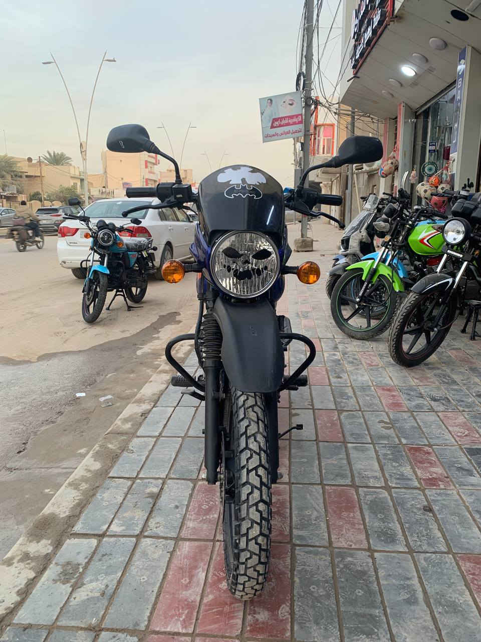 🔥 للبيع دراجة بوكسر  موديل 2023 🔥
أوراق اصوليه كاملة كبل للمرور ترقمه 
📌 النوع: بوكسر
📌 الموديل: 2023
📌 المحرك: 150cc
📌 الحالة: ممتازة 💯
📌 الصيانة: المكينة ما مفتوح برغي بيه
📌 الكفالة: مكفولة كفالة عامة
📌 إضافات: مزودة بشغلات بسيطه للترتيب والشكل
📌 المحافظة: بابل حلة منطقة الكرامة شارع حي الحسين 
✨ جاهزة للفحص بأي مكان
✨ مكينه ناعمه 
💰 السعر: 1,600,000 دينار (مليون و600 وبيها مجال)
📞 للتواصل: ***********
