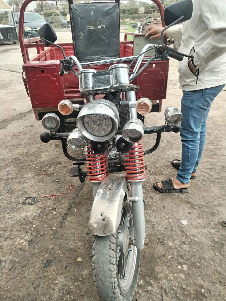 اللهم صلى على محمد وال محمد السلام عليكم متاح ستوته موديل 2014 ومكينه بيه موديل 2025 اوراق باسمي تحويل بنفس اليوم  س مليون و400 مكاني كربلاء طريق بغداد عامود 109 لاستفسار اكثر اتصل***********
