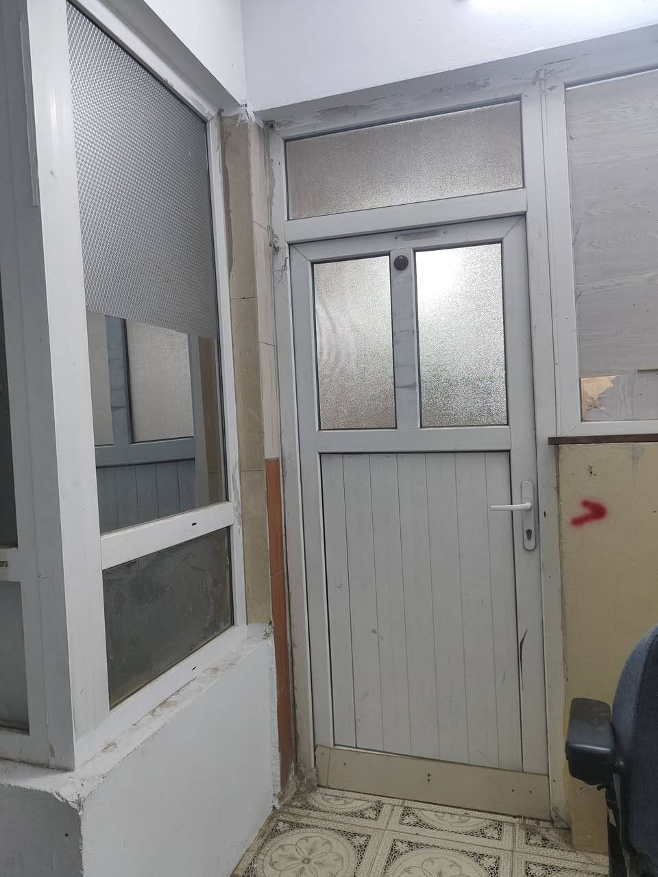 به نجه ره كه ١٢٠به ١٢٠
ده ركا كه ١م ٢٤٥
***********
