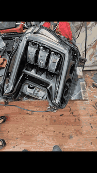 العنوان شارع فلسطين قريب جسر الموال موجود كافت كلوبات الد والعدسات كافه ضمان بل العمل والكبس   ***********
