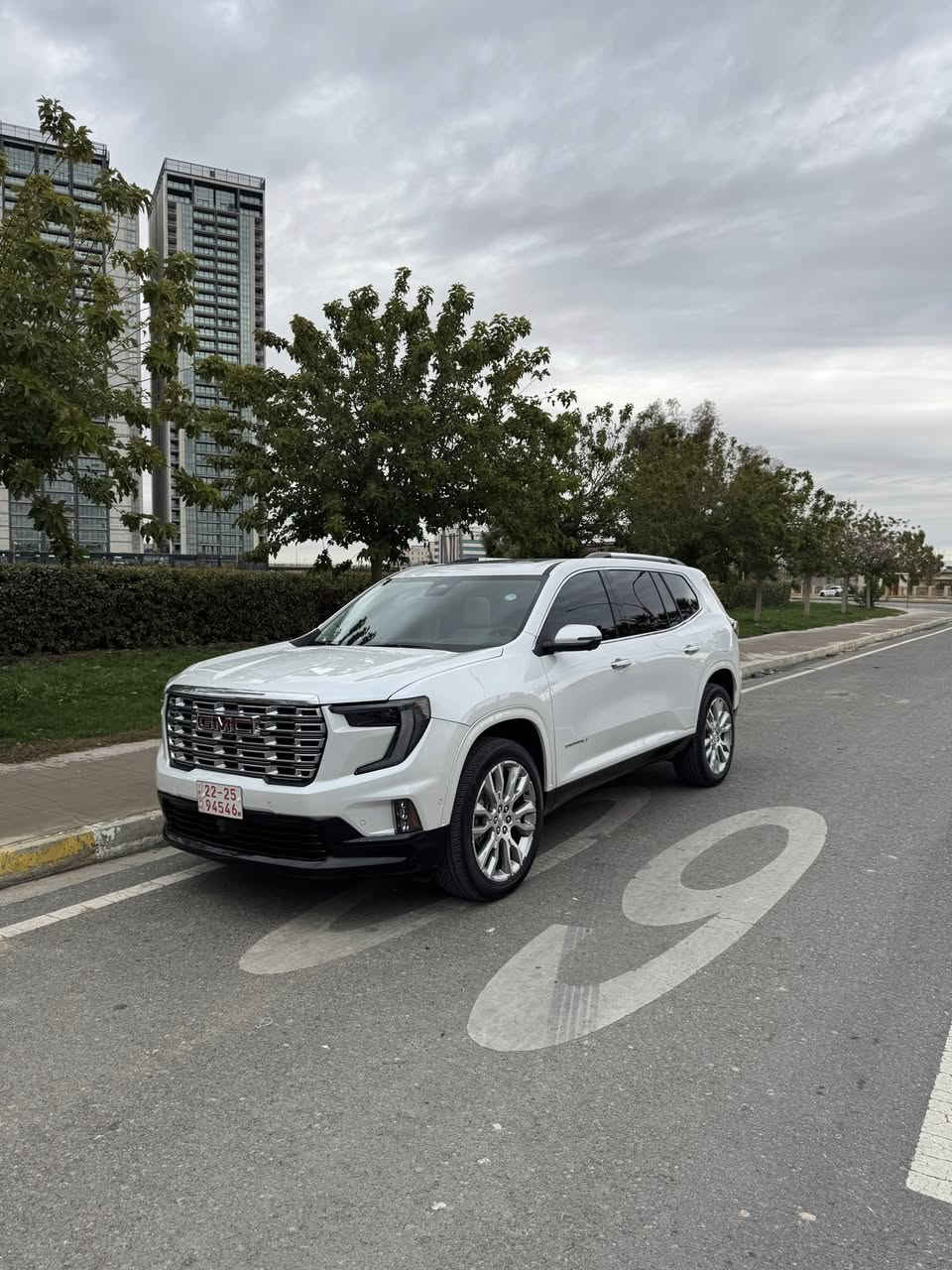 2025 gmc acadia denali 1/1 
السلام العليكم دخول جديد شكل جديد ج ام سى اكاديا موديل ٢٠٢٥ 
مواصفات فول فول دنالي التميد
ويل كبير سترنغ رادار و شاشة 
داتاشو شكنات تبريد تدفئة و مساج 
بانوراما و فور ويل  كشنات 
Vip
سيارة ارباك سترنغ و تكمة طاك رجعنا بلادي سيارة بدون صبغ بدون تبديل كلشي بشرط سعر 
٤١٠ ورقه مجال شوية
*********** وتس اب
