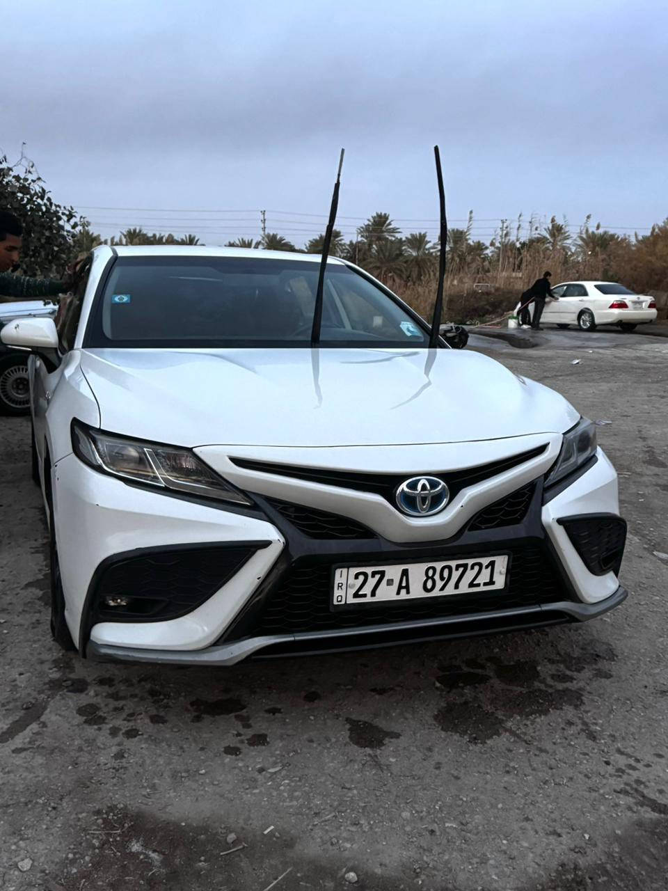 سيارة كامري موديل ٢٠ تكسي هايبرد دبي مصبوغ صبغ عام السياره جاهزه من كلشي من كهربائيات وتبريد وتدفئه وبطاريه جديده العنوان ناصرية سوق الشيوخ للاستفسار  ***********.
