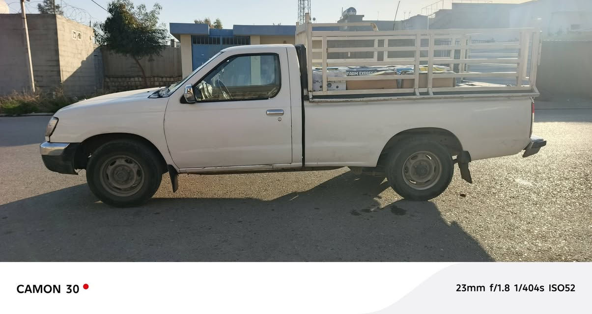 نیشان2001 بۆ فرۆشتن گێرو مەکینە وئەکسل بەشەرت تەنها یەک پارچەی هەیە ناونیشان کەسنەزان سەنەویی نۆێیە هەزەی نوێیە سعر 95وەرەقە ***********
