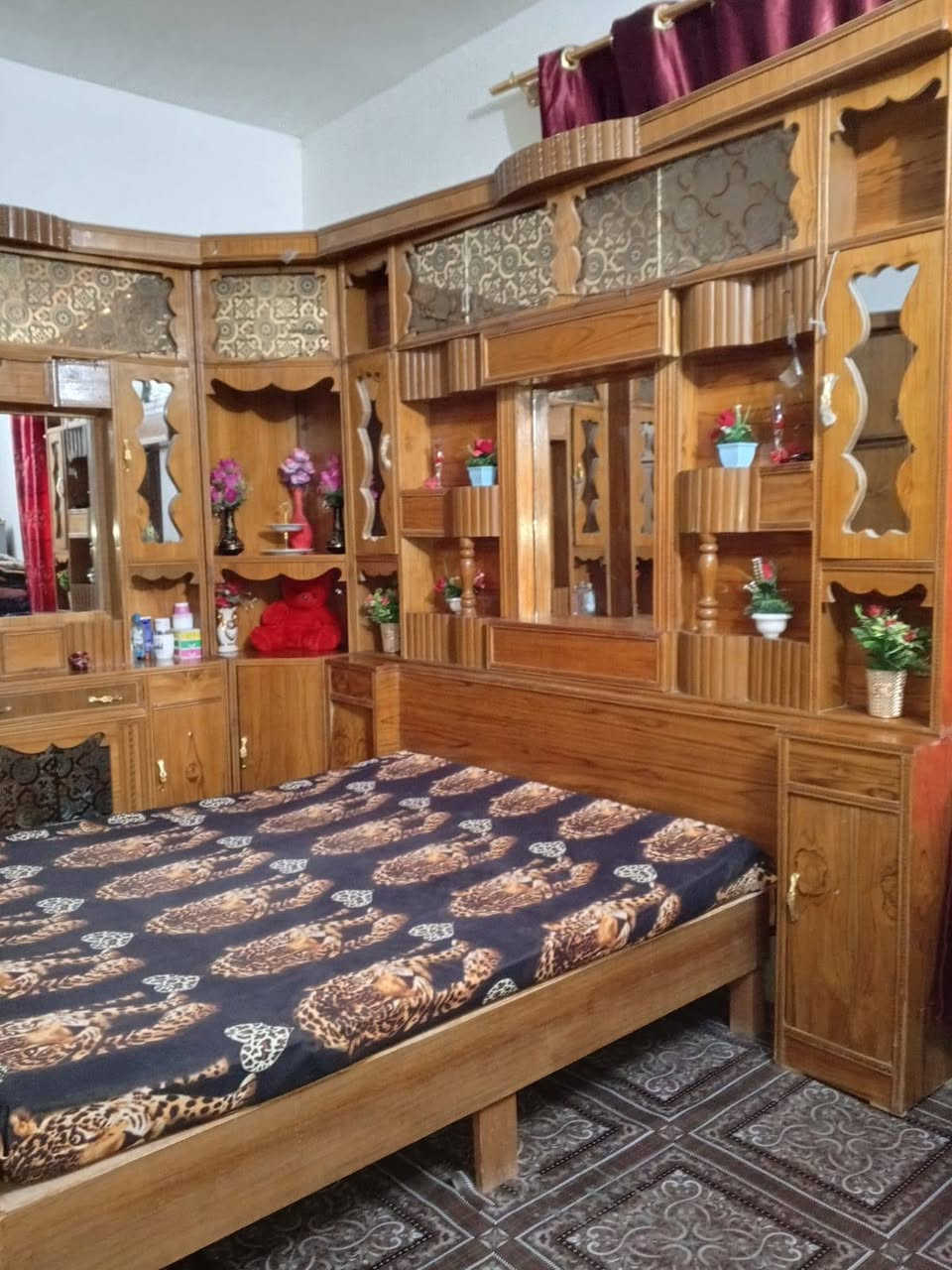 سلام عليكم غرفه نوم لبيع الستفسار ‏‪***********‬‏المكان صلاح الدين
