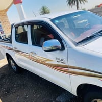 هايلوكس • اوتوماتيك • ٢٠١٥