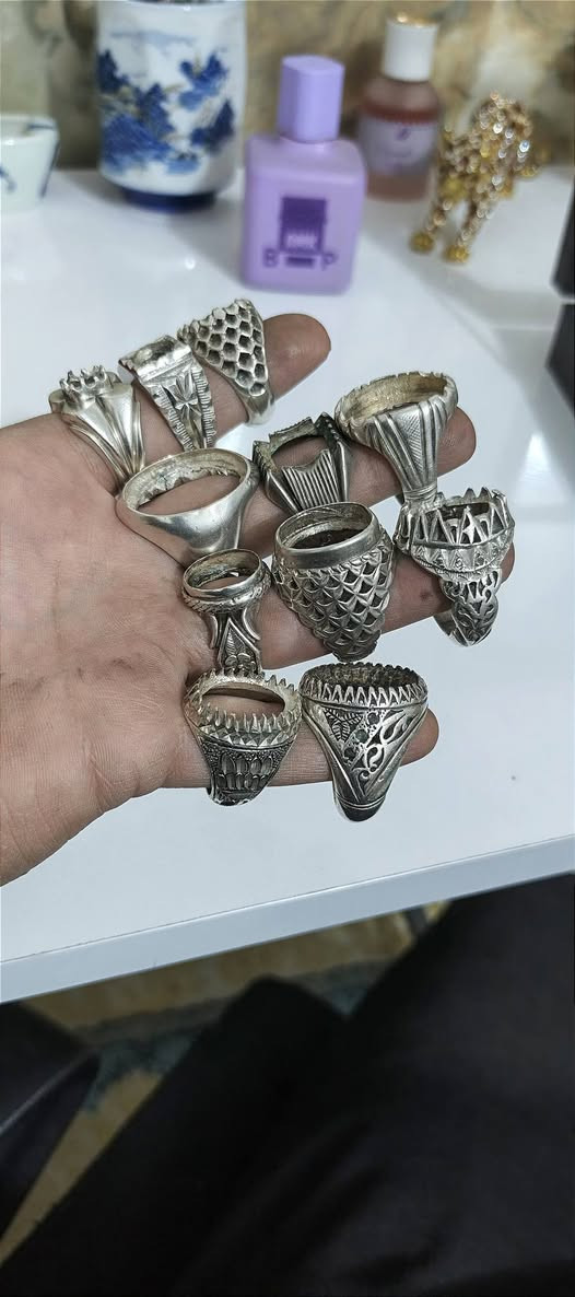 الغرام ٣٧٥٠


**إذا كنت صاحب هذا الإعلان وتريد حذفه لأي سبب، رجاءا أرسل رسالة إلى الدعم الفني**