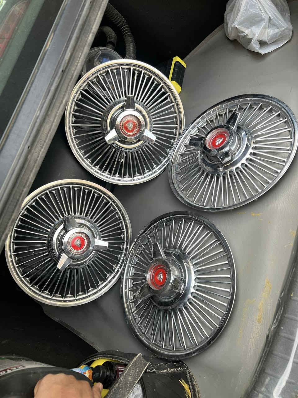 السلام عليكم تخم كبات كلاكسي حجم 14 راس العبد لا ركله لا عواج لا سيم كبات حلوات بوصلات للبيع طيره مكاني بلديات ***********
