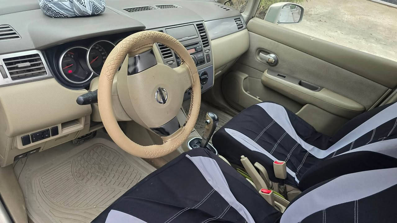 نيسان تيدا ٢٠٠٨ 
گير و مه كينه بەشەرت 
بی دەعم بی بۆیاخ 
وەک لە وێنەکەدا دیارە کاڵ بۆتەوە گەری هەیە 
تاخم تایەی تازیە سیارەکە بی عەیب و عارە
رەقم و سەنەوی تا 2028 تازەیە
77 وەرەقەو ماجال 
***********
عربى 
نيسان تيدا موديل ٢٠٠٨ 
سيارى مابى ضربه مابى صبوخ 
رقم سليمانى جديد حتا ٢٠٢٨
كير و محرك بشرط
تاخم تيارات جديد 
تحويل موباشر 
سعر ٧٧ و مجال قليل 
مکان کرکوک 
*********** أربيل, العراق
