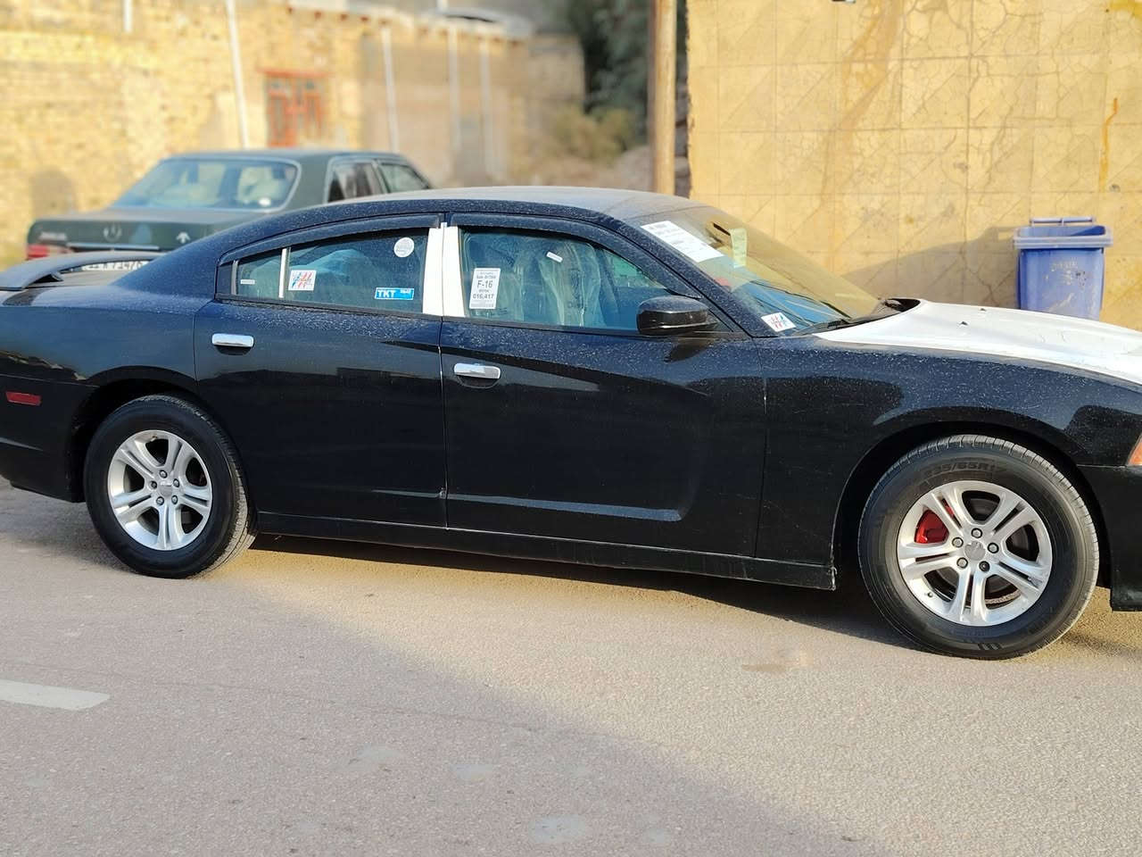 جارجر 2013  نمرة بغداد رقم انكليزي
سيارة جاهزه للاخير ماناقصه برغي
تبديل قطعه وحدة فقط جاملغ امامي
سيارة بيه بنيد صبغ بسبب جراد
بيه رشات بسيطه كلش بدون معجون بدون ضربه
مكينة كير حدادية تبريد تخم تاير  جاهزة
السعر 145 $ مجال بسيط كلش
مكانة الناصرية قضاء النصر


**إذا كنت صاحب هذا الإعلان وتريد حذفه لأي سبب، رجاءا أرسل رسالة إلى الدعم الفني**