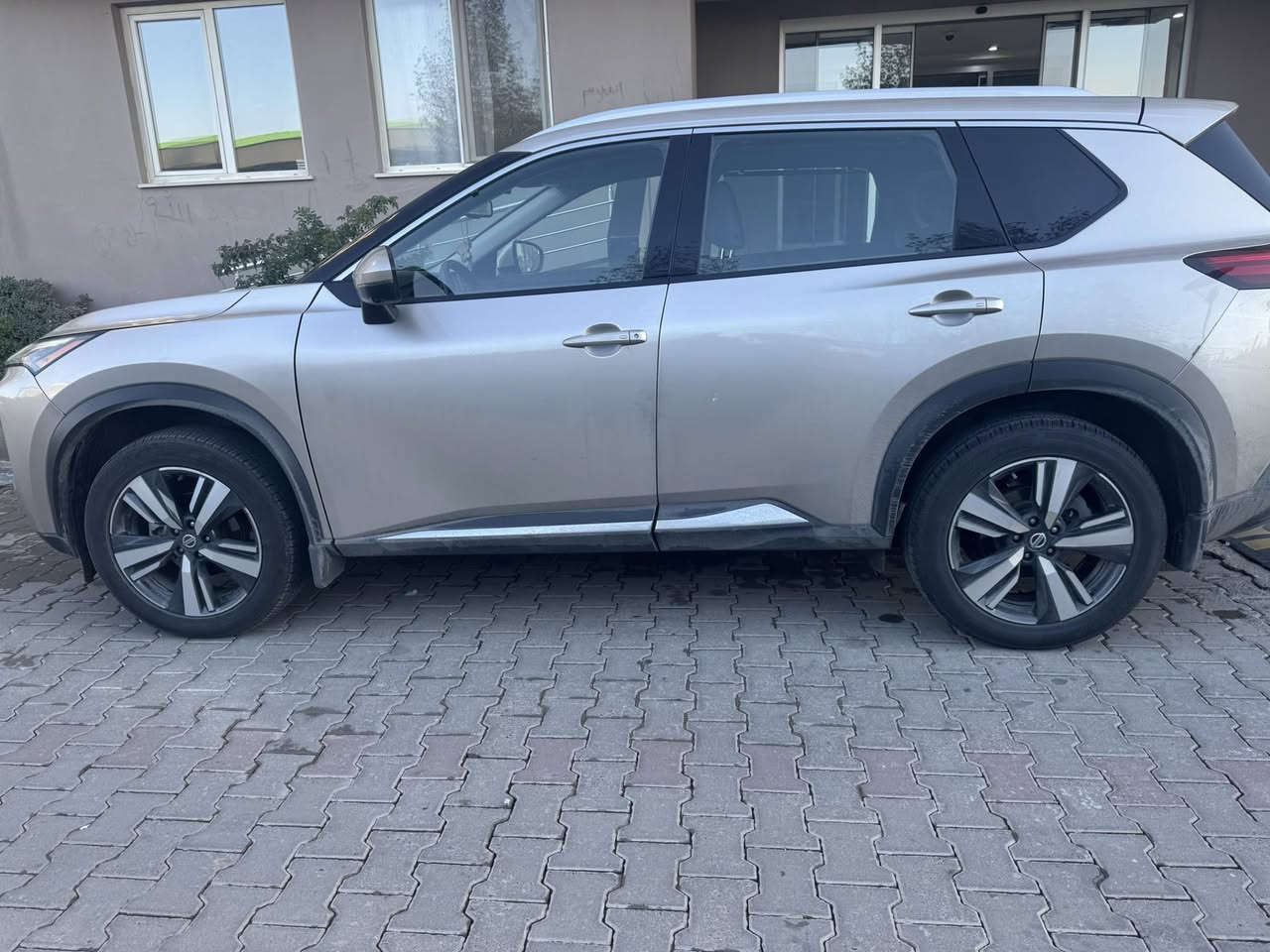 نيسان روج 2021 مواصفات sl
ضرر جدا صغير فقط البلاستك الامامي للدعامية (العطر) بدون قطرة صبغ
ماشية حوالي ٦٠ الف ميل
رقم السيارة اربيل ومكان السيارة اربيل
السعر 220 ورقة
التواصل على الواتس اب ***********
