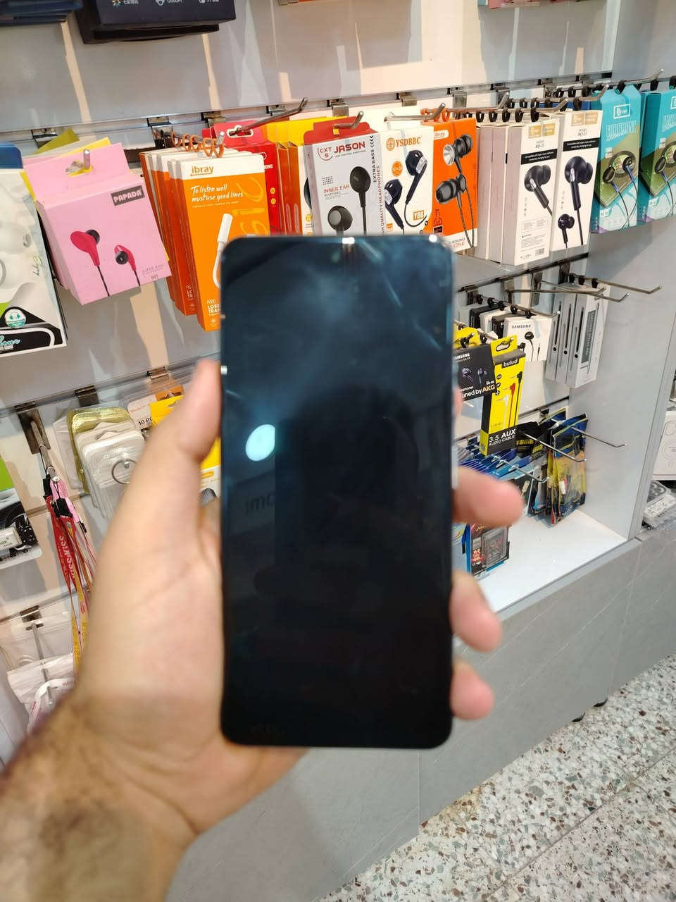 ريدمي نوت 10برو5g
للبيع

الجهاز نضيف مامفتوح ابد

ذاكرته 128
الداخليه6
يشغل60فريم
ووياه كارتونته
ب150وبي مجال


**إذا كنت صاحب هذا الإعلان وتريد حذفه لأي سبب، رجاءا أرسل رسالة إلى الدعم الفني**
