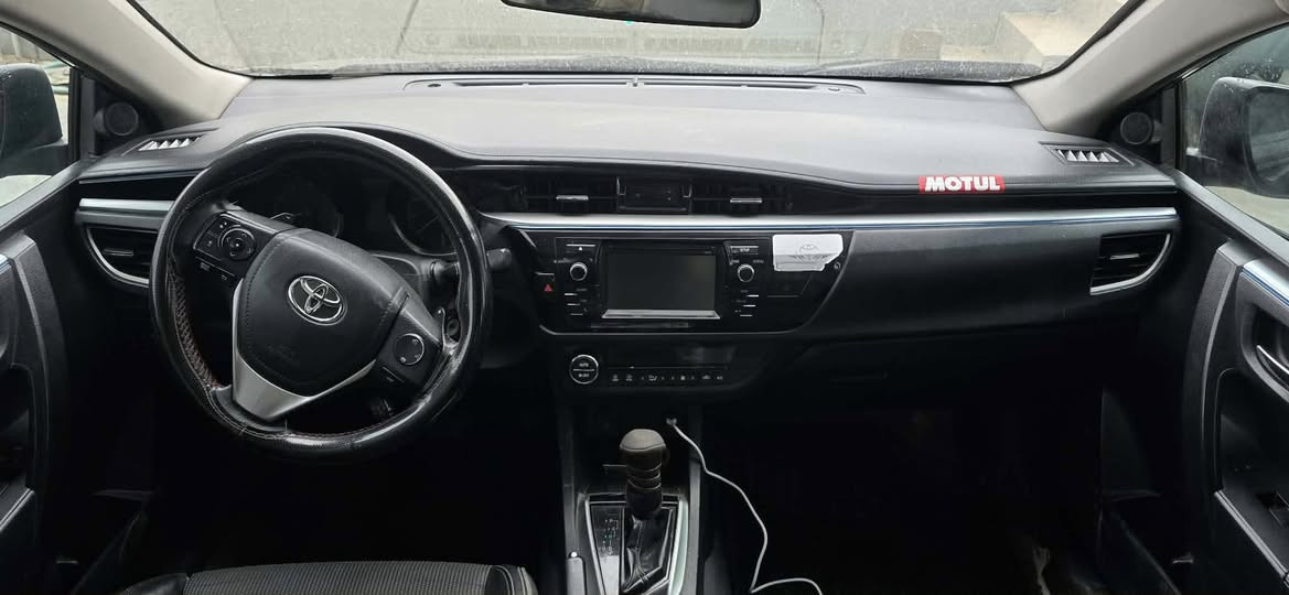 ژ-م***********
کرۆلا بۆ فرۆشتن مۆدیل ٢٠١٥ بەشەرت تەحویل و خرامە کارت بەنزینی هەیە سەنەوی تازەیە سێ پارچەی بۆیاخە کەمێ ناوی گردوە زۆر توندو تۆڵەو نمونەیە لە جوانی سعر ١١٠ کەمێ مەجال 

ناونیشان چمچمال
