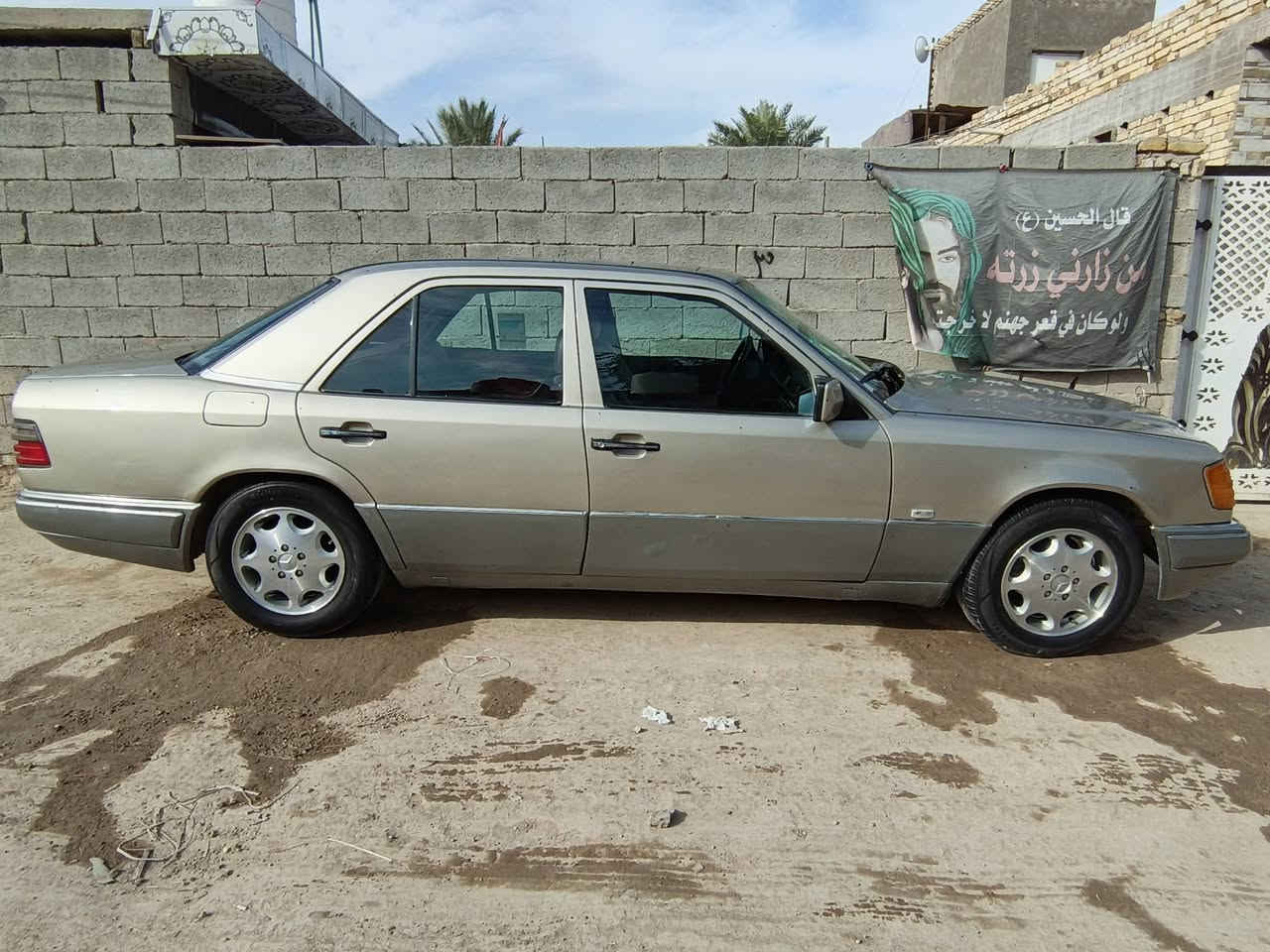 عادت النشر بسبب الوعود الكاذبه
مارسدس دب مديل 85 سياره خير من الله مكينه ثنين ونص خير من الله العنون ناصريه رفاعي الخاص مفتوح ورقم ‏‪***********‬‏
