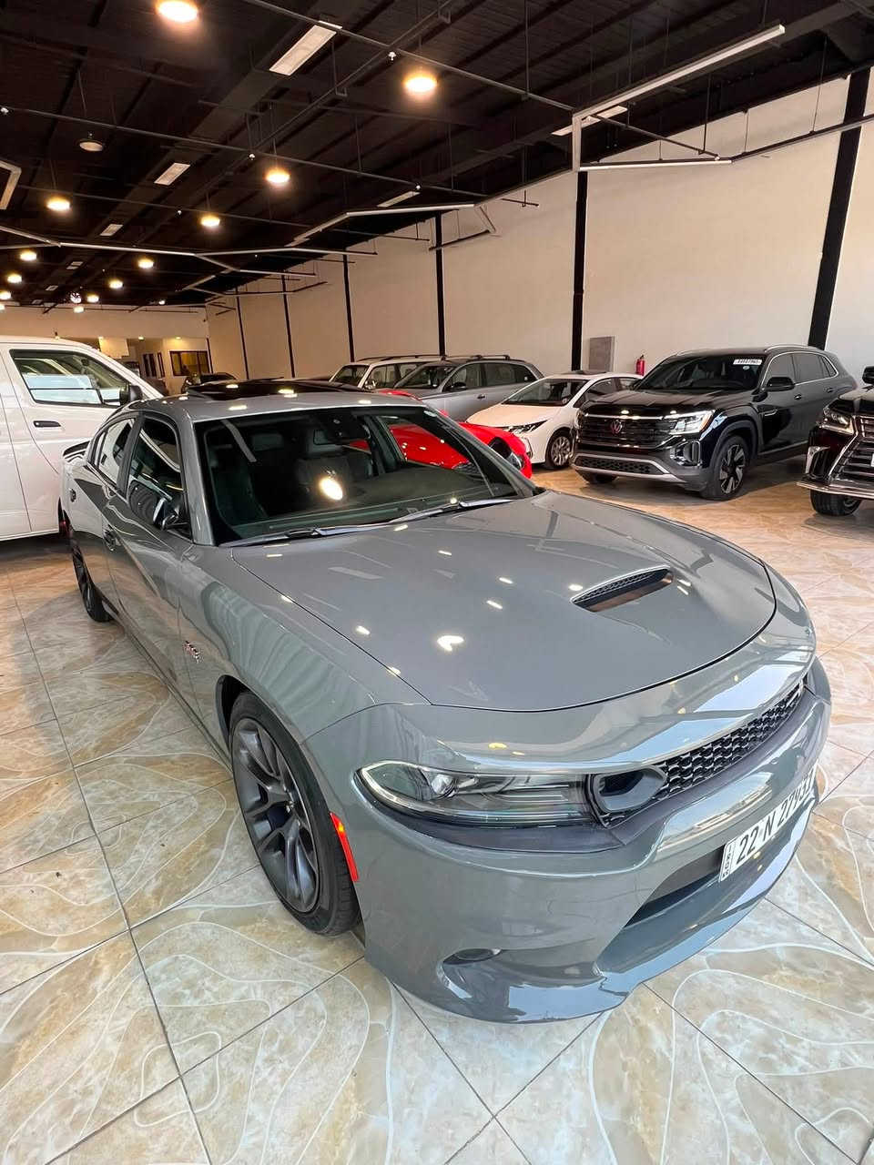 اللهم صلی علی نبینا محمد
دوج جارجر 
مودیل ٢٠٢٣
فول مواصفات
فتحة + رادار امامي
Scat pack
V8 6.4L
ماشیة ٣٧ الف مایل
٣ قطع بي صبغ جاملغ باب باب صفحة سكن بدون دواخل
بدون ارباك
***********
عنوان// اربیل شارع ١٠٠ شركة اسد عجیل مقابل كمرك للسیارات
