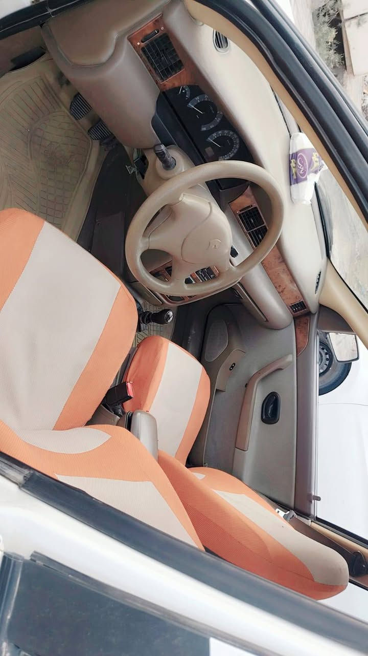 سمند موديل 2011 للبيع تبديل جاملغ الخلفي خلف السايق سعر 35 بيها مجال بسيط ***********
