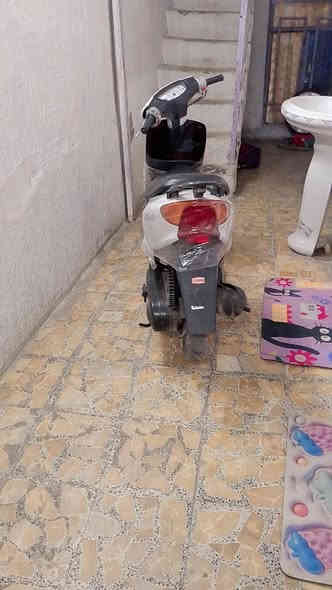 دراجة سرعة 60 عصفورة مكينة ناعمة محرك ما مفتوح كهربائيات كاملة اشاير هورن سلف كاملة دراجة نضيفة مكاني سعر 350بيهة مجال مكاني مدينة صدر رقمي ***********
