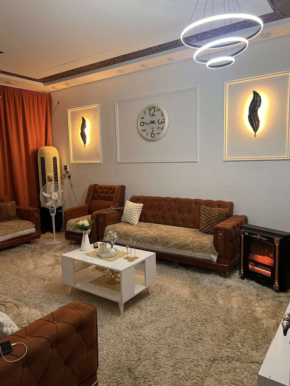 بيت طابو صرف 120 متر  مربع بيع

بيت طابو صرف  120 مربع بيع 

سلام عليكم الدار للبيع طابو صرف 

🌏مساحته 120 بناء حديث قاطيين قريب ع شارع 

↙️ الموقع كاطون الرحمه منطقه الخمس تالاف خلف   صيدلية الأقصى قرب افران السلام 

🏠تفاصيل البيت الطابق الأول غرفه نوم استقبال مطبخ صاله درج صحيات الطابق الثاني 3 غرف نوم وصحيات 

☎للاستفسار اتصل السعر ١١٥ 

***********
