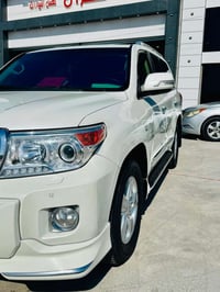 لاندكروزر GX-R • V8 ٤٦٠٠ • موديل ٢٠١٤