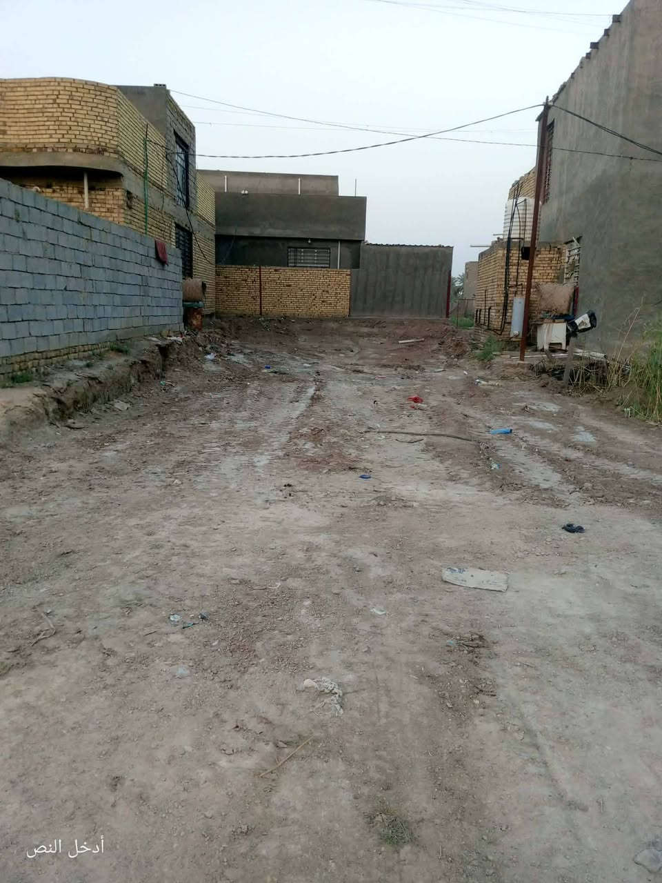 قطعة أرض للبيع طابو زراعي 25
المساحة 260 متر 
العنوان العلاك خلف محطة العلاك مباشرتا
تبعد عن شارع العام 100 متر 
مقابيل المولدة 
     السعر 25 بيها مجال قليل
*********** واتساب
*********** واتساب
