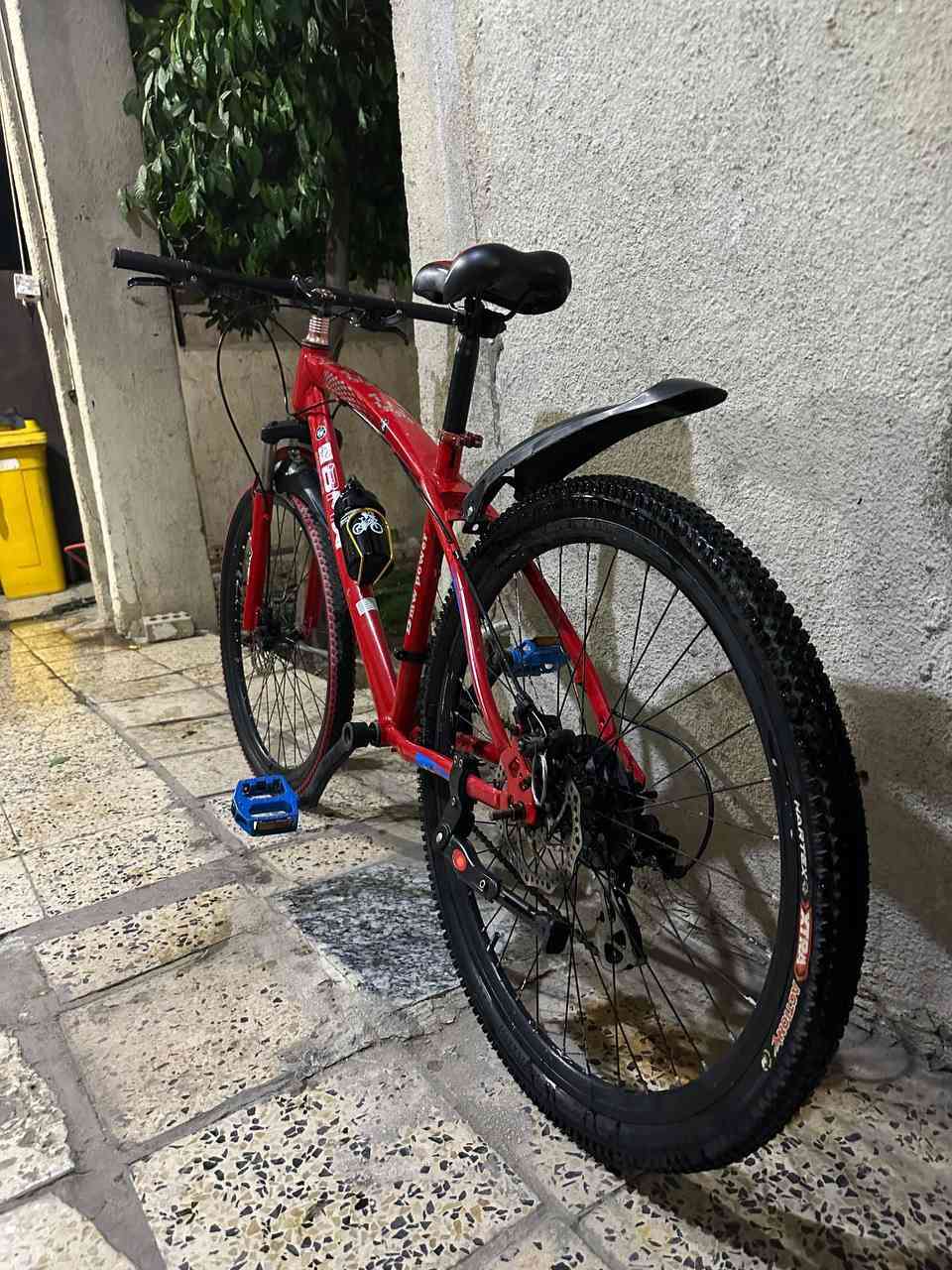 بايسكلBMW للبيع كير ٧نمر كير البايدر ٣ نمر بريكات امامي خلفي المكان بغداد حي جهاد الخارجيه السعر ١٢٠الرقم ***********
