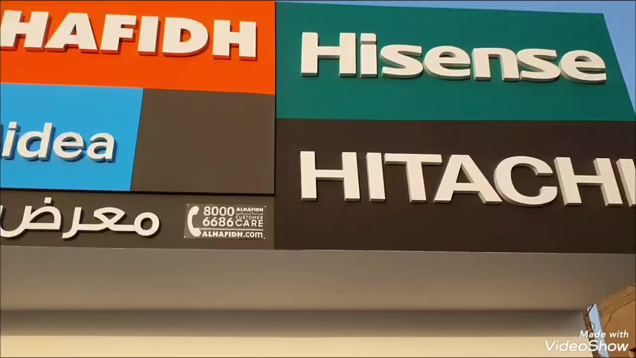 عمل منجز في وقت سابق لأحد زبائننا في تكريت شارع الزهور 🔌⚡أستخدمنا في الأناره صنف جديد من النيون فلكس تعليق بشكل متساوي وأحتساب مسافات منظمه،
ثقة زبائننا الكرام فينا لم تأت من فراغ وانما نجددها بالعمل المتقن فكل عمل نقوم به يعتمد على المهاره والحرفيه ولا نترك مجال للخطأ عملنا يعتمد على مخططات مدروسه ودقيقة تضمن أعلى درجات الأمان والكفاءة، 
نحن نضمن في عملنا 
✔️ توزيع أحمال صحيحه لكل ركن من موقع العمل 
✔️ يتم أحتساب مقاطع الأسلاك والقواطع بدقة  متناهيه لتجنب حدوث أي خلل مستقبلآ لا سامح الله 
✔️ نعتمد على فصل منظم للدوائر (إنارة – سويجات – أجهزة – تبريد)
✔️ جاهزية مستقبلية لأي توسعة أو إضافة أحمال
✔️ تخطيط مدروس لنظام الكاميرات وكذلك نظام WiFi 
✔️ تنفيذ بوردات سيطرة رئيسية وفرعية باحترافية عالية نعتمد فيها على مواد من مناشئ عالميه لضمان عملها لعدة سنوات ، لأن عملنا يعتمد على الأمان أولا“ والجودة دائماً وهدفنا رضا الله أولاً ثم رضا الزبون، 
للتنفيذ والأستفسار عن المشاريع السكنية ودوائر الدوله والمشاريع التجارية 
بأمكانكم التواصل على الخاص 
أو الأتصال على الأرقام التاليه 
أحمد *********** 
محمد ***********
