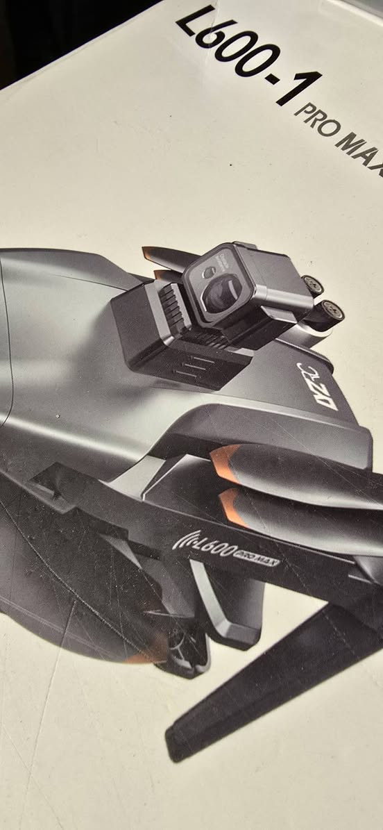 درون L600-1pro max جوستك شاشة جديده غير مستخدمه شرط الشغل و المواصفات موجودة في الصور السعر ١٨٥ الف بيها مجال قليل


**إذا كنت صاحب هذا الإعلان وتريد حذفه لأي سبب، رجاءا أرسل رسالة إلى الدعم الفني**