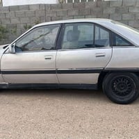 اوبل اوميغا • ٢٠٠٠ • الحي العسكري