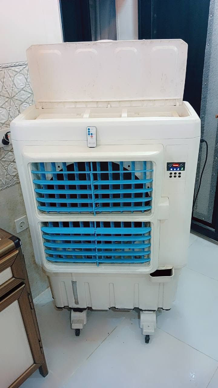 مبرده داخليه ممتشغله ولا موسم ماخذه جديده السعر 175 نوعيه درجه اوله تبريد ماله ثلج الله شاهد مديون واريد ابيعه 
للاستفسار الاتصال على الرقم ***********
