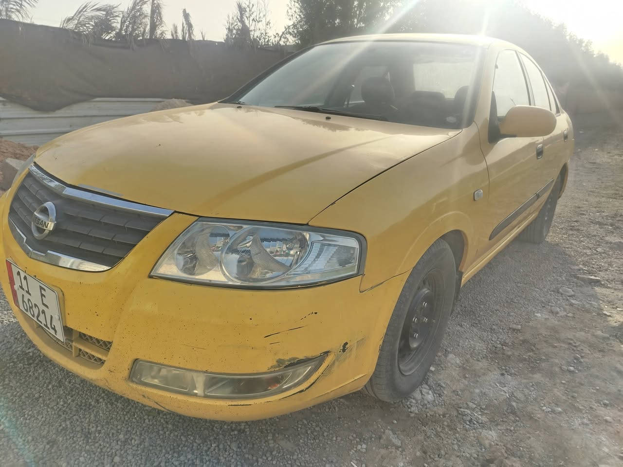 سلام عليكم اخواني عندي نيسان سني ٢٠٠٩ كوري رقم بغداد للبيع او المراوس هزة جاهزة مصفرة هيئة وغرامات صدر خلفي وامامي جديد تبريد تدفئة شغال محرك كير جديد شادينة يحتاجله صبغ السعر ٧٥ مكان السيارة بغداد الكرخ هذا رقمي ***********
